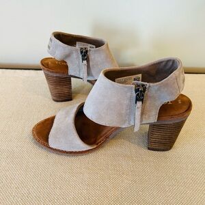 Toms Taupe Suede Chunky Heel Sandals